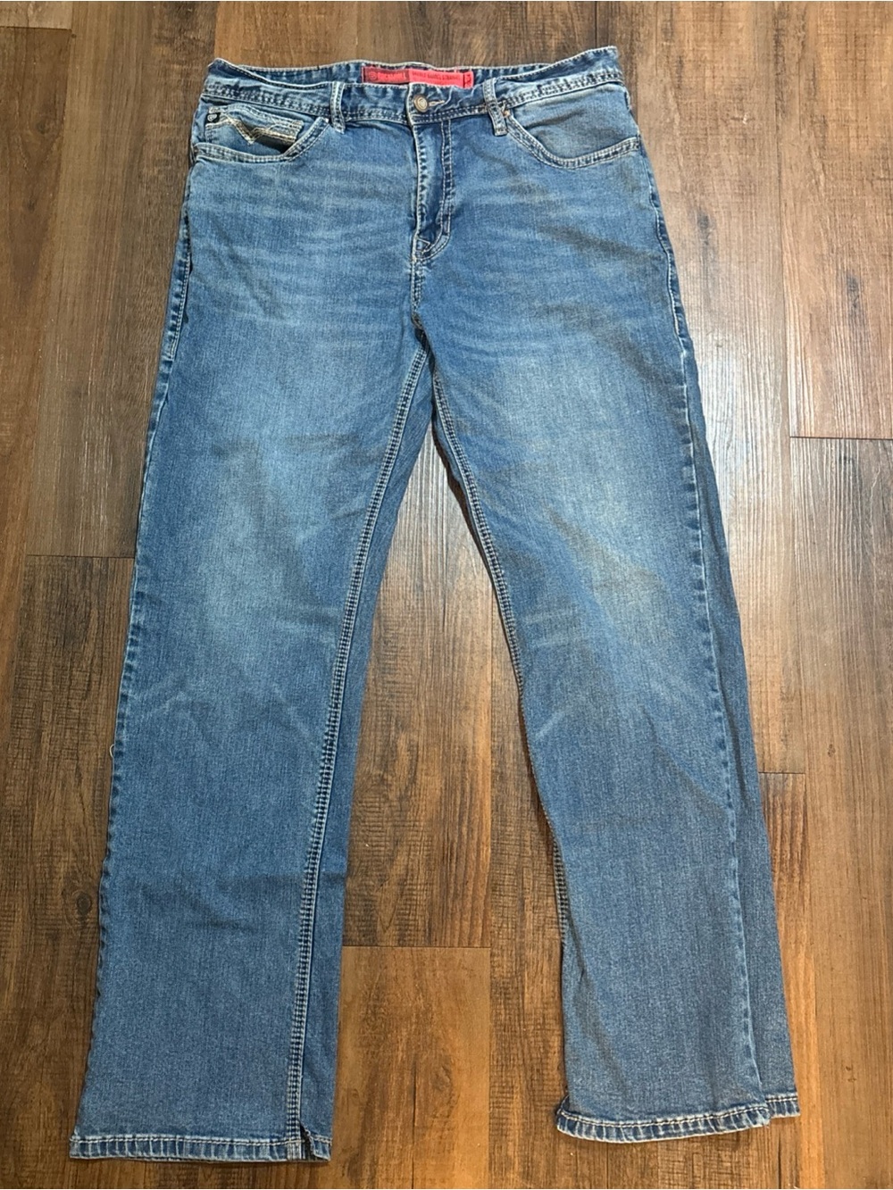 Men's Straight Jeans in Faded Blue